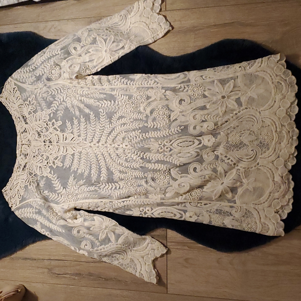 Miss Kelly Cream Small lace dress.